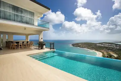 Image de Villa Numa * Exclusive Listing* heated pool