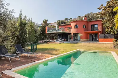 Image de Villa avec piscine à louer à Sa Riera, Begur