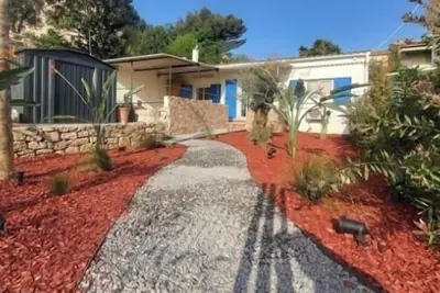 Image de Maison située dans un cadre paisible à 5km de la mer