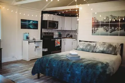 Image de Raven’s Adventure Cabin D, Northern Lights, Getaway