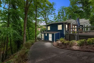 Cozy Lakefront Home w/ Boat Dock