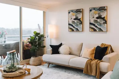 Image de Lakeside 3-Bed Apartment with Jacuzzi