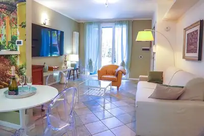 Image de Residence Tevere App 6. 5 minutes from the centre, the public gardens, the cycle path