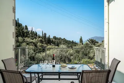 Image de Appartement de vacances 'Armonia Villa Lefkada' avec vue sur la mer, jardin et Wi-Fi
