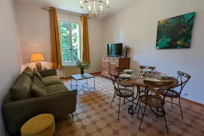 Image de Charmant gîte familial avec piscine chauffée, parc et animaux - 3 chambres, internet, équipements bébé