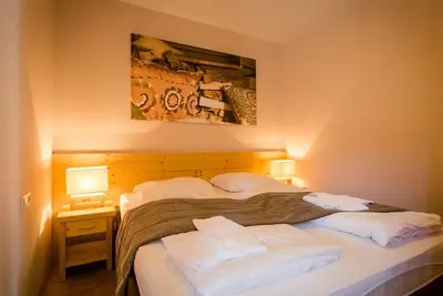 Image de Bel appartement pour 4 personnes avec Wifi, Tv, balcon, vue panoramique et parking