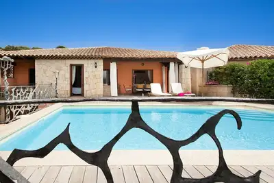 Image de Villa à Capo Coda Cavallo avec 5 chambres à coucher, 10 couchages