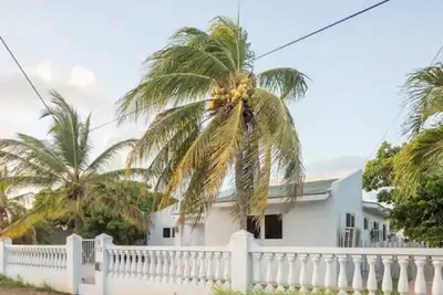 Image de 3br 2. 5ba Villa w/Pool in Palm Beach