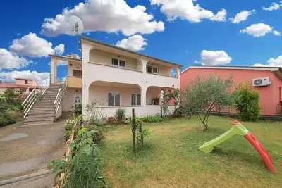 Image de Appartement de vacances pour 3 personnes env. 30 qmà Galižana, Istrie (Istrische Riviera)