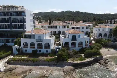 Image de Villa in front of the sea