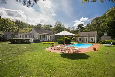 Southampton Water Mill Towd w/ Pool House/Art Studio/Office & Heated Pool