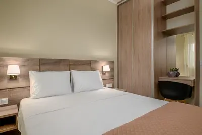 Image de Lavish two bedrooms family apartment with kitchen and balcony