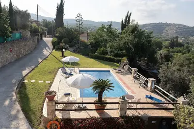 Image de Villa Louna, Letymbou - a private villa that sleeps 8 guests in 4 bedrooms