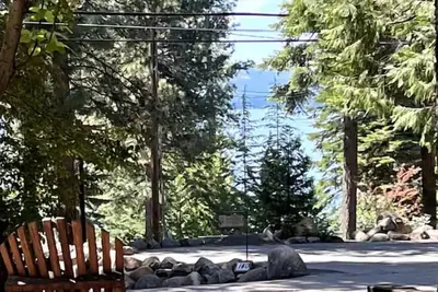 6 Apple Cottage in the pines