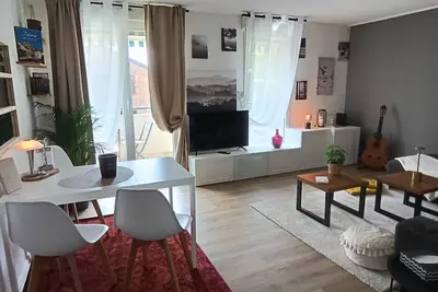 Image de Charmant 2 pieces avec terrasse ensoleillée