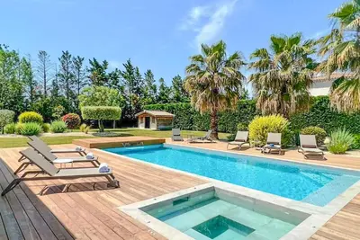 Superbe maison à Maillane avec WiFi
