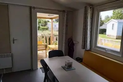 Image de Sunêlia Confort \"Loggia\" 6 pers. 3 ch. 1 sdb. 6 personnes