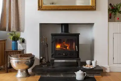 Image de Church Bay Sleeps 8 sea Views dog Friendly Garden log Fire 5 Minutes From Beach
