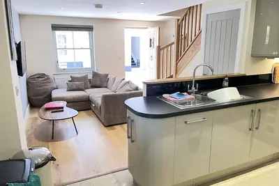 Image de Harrys Hideout - a cottage that sleeps 4 guests in 2 bedrooms