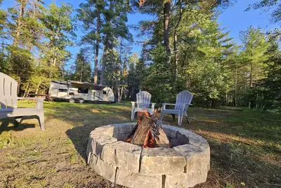 Image de Cozy camping retreat on the banks of the beautiful AuSable River