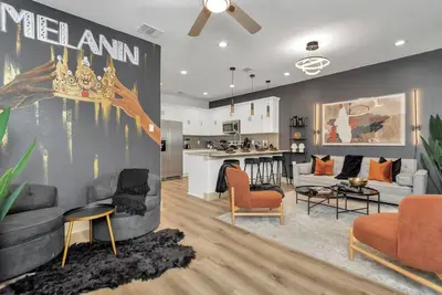 Image de Melanin Magic• 4Bdrm Near Downtown / Nrg/MedCenter, Melanin Magic• 4Bdrm Near Downtown / Nrg/MedCent