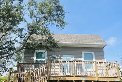 Image de Relaxing Pine Island Center Nature Lovers Retreat