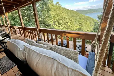 Image de Secluded Cabin With a View!