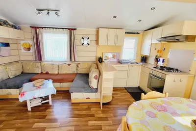 Image de Le Costa Gloria - à 400m de la plage - Sud Nantes Camping de la Prairie
