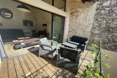 Image de Grand appartement dans une maison de ville plein centre.