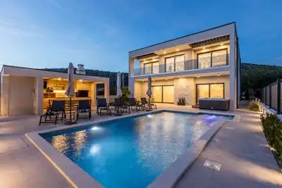 Image de Luxury villa Diana with heated pool near Split