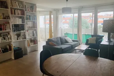 Appartement lumineux deux chambres