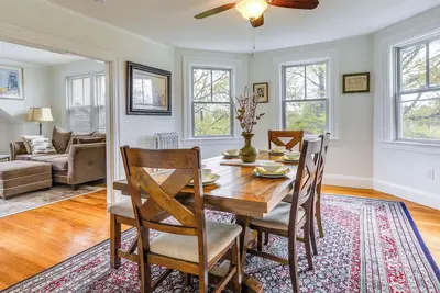 Image de Beautiful Providence Apt Near Dtwn & Federal Hill!