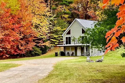 Image de North Pole Christmas Michigan Lodge