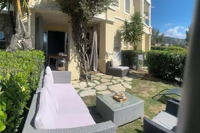 Image de Village Pierre Et Vacances Cap Estérel centre \nLe Jardin clos privatif Fh 007