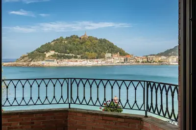 Image de Luxury House, Miraconcha 47, San Sebastian