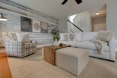 Image de Beautiful 5 bedroom 2. 5 bathroom Georgetown pet friendly house