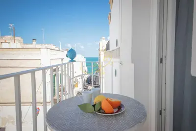 Image de Sea view apartment, close to restaurants and shops in the heart of Polignano.