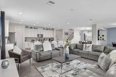 Image de Last Minute Disney! Private Pool, Hot Tub, Game Room & Themed Bedrooms. Book Now! #70559