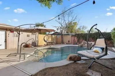 Image de 3-FrankLin-1BedAttachedGuest Apartment · Central Guest Suite ~ Near Sky Harbor, Pool