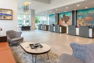 Image de 1 Bedroom in the heart of Austin Amazing Rooftop Pool!