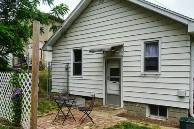 Image de Cozy 2 Bed Benson Bungalow, Pet Friendly, Family friendly, Fiber Internet