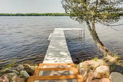Image de Lakefront Pearson Cottage w/ Swim Dock + Kayaks!