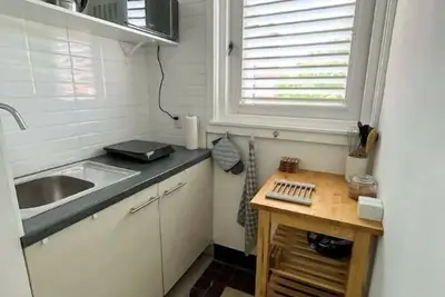 Image de Cozy 2 bedroom apt near the heart of the city
