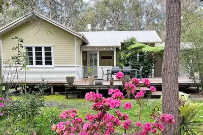 Image de Blue Wren Eight - forest setting & close to town - pets welcome!