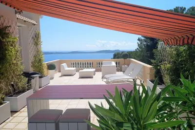 Image de Les Pieds Dans L'eau, la Tête Dans les Étoiles