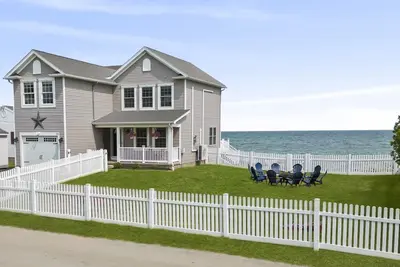 Image de Hilton House on the Lake
