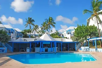 Image de Paradise Island Beach Club - Deluxe Ocean View Villa with Free Wifi!