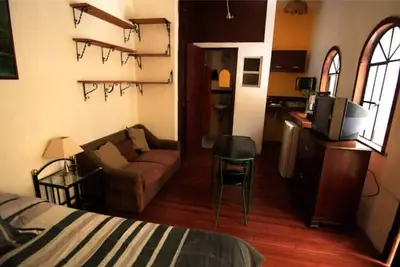 Independent loft/studio