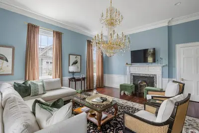 Image de Historic Harleston Village Monthly Rental