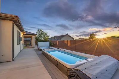 Image de Sand Hollow 2691 | Private Swim Spa, Hot Tub, Rv Parking | Near Sand Hollow Resevoir